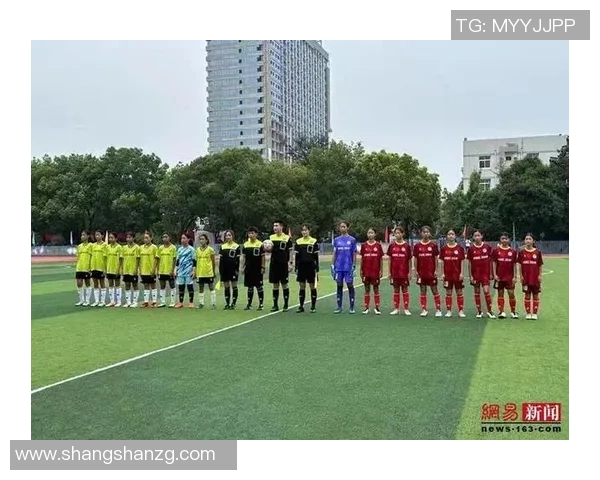 全州美式足球明星队奋勇争先展现团队精神与竞技风采